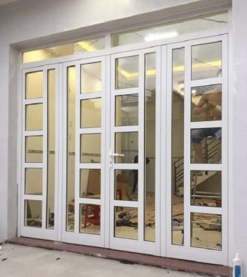Mẫu cửa sắt pano 4 cánh đẹp hiện đại khác 1