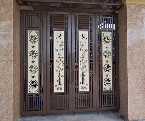 cửa sắt pano 4 cánh 5