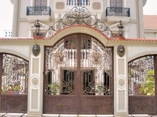mẫu cửa sắt mỹ nghệ 5