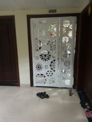cửa sắt chung cư đẹp 5