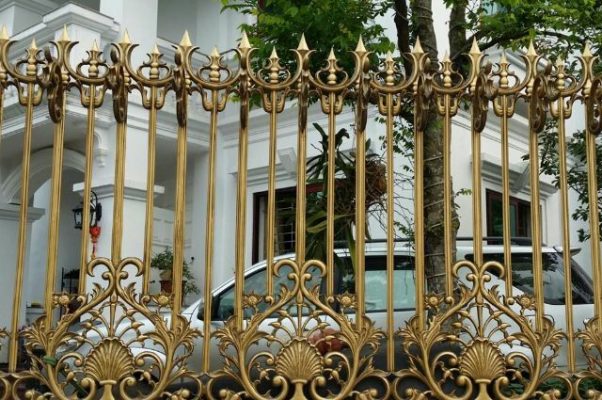 mẫu chông sắt hàng rào 11